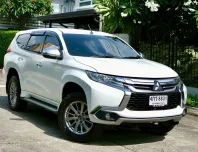 รุ่นรถ :Mitsubishi pajero 2.4 GLS  ปี:2015 เครื่อง: ดีเซล เกียร์: ออโต้ สี: ขาว