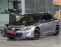 Toyota CAMRY 2.5 Hybrid Premium ปี2013 เปลี่ยนแบตมา พค2024 รถบ้านแท้ๆ เข้าศูนย์ตลอด สวยเดิม ฟรีดาวน์