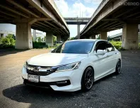 2019 Honda ACCORD 2.0 รถเก๋ง 4 ประตู ฟรีดาวน์