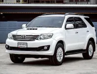 2014 Toyota Fortuner 2.5 V SUV ออกรถฟรี