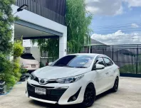 2017 Toyota Yaris Ativ 1.2 G รถเก๋ง 4 ประตู 