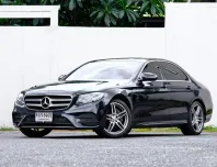 2016 Mercedes-Benz E-Class 2.0 E220d AMG รถเก๋ง 4 ประตู เจ้าของขายเอง รถสวย ไมล์น้อย 