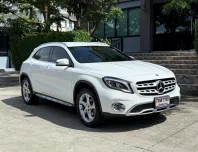 2019 BENZ GLA 200 FACELIFT รถออกศูนย์ BENZ THAILAND รถวิ่งน้อยเพียง 7X,XXX กม รถไม่มีอุบัติเหตุครับ