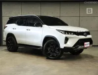 2023 Toyota FORTUNER 2.4 Legender 4WD SUV AT ไมล์แท้ 2 หมื่น Warranty5 ปี 150,000KM B7807