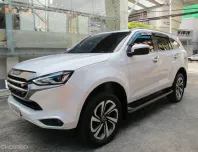 2022 ISUZU MU-X 1.9 ULTIMATE 2WD AUTO สีขาวมุก  วิ่งน้อย 26,619 กม. รถสวยสภาพใหม่ มือเดียว ฟรีดาวน์