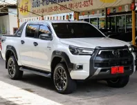 2022 Toyota Hilux Revo 2.8 Rocco 4WD รถกระบะ 