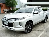 2022 MISUBISHI TRITON 2.5 GLX MEGA CAB
