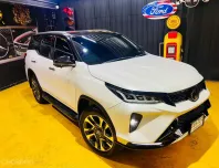 2021 Toyota Fortuner 2.8 Legender SUV รถบ้านมือเดียว ไมล์น้อย เจ้าของขายเอง 