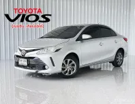 Toyota VIOS 1.5 E รถเก๋ง 4 ประตู ฟรีดาวน์