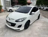 2012 Mazda 2 1.5 Sports (5Door) รถเก๋ง 4 ประตู 