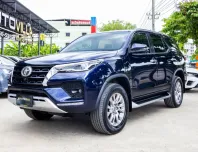 2022 Toyota Fortuner 2.4V 4WD รถสวยสภาพป้ายแดง พร้อมใช้งาน สภาพใหม่กริป