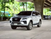 2023 Toyota Fortuner 2.4 V รถสวยจัดมือเดียว สภาพเยี่ยม