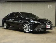 2019 Toyota CAMRY 2.5 Hybrid Premium Sedan AT ไมล์แท้ (รุ่น TOP สุด) FULL OPTION B5070