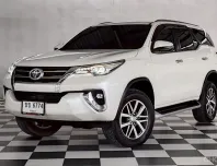 TOYOTA NEW FORTUNER 2.4 V.2 WD.เบาะไฟฟ้า DISC 4 ล้อ เกียร์ออโต้ ปี 2017