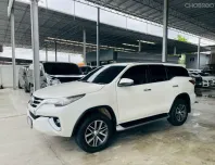 TOYOTA FORTUNER 2.4 V 4WD ปี 2018 รถสวย มือแรกออกห้าง ไมล์น้อย TOP สุด พร้อมใช้ รับประกันตัวถังสวย