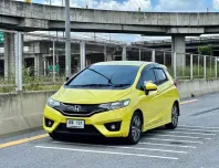 2014 Honda JAZZ 1.5 i-VTEC รถเก๋ง 5 ประตู 