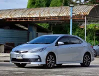 2017 Toyota Corolla Altis AT 1.8 ตัว S Sport  รถเก๋ง 4 ประตู 