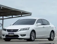 2013 Honda ACCORD 2.0 รถเก๋ง 4 ประตู รถบ้านแท้