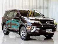 TOYOTA FORTUNER 2.8 V 2WD ปี 2017 โฉม ปี15-ปัจจุบัน