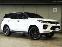 2022 Toyota FORTUNER 2.8 GR Sport 4WD SUV AT ไมล์เเท้ 3 หมื่น รุ่น TOP สุด มี warranty ศูนย์ B3794