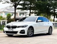 2022 BMW 3 Series 2.0 320d รถเก๋ง 4 ประตู 