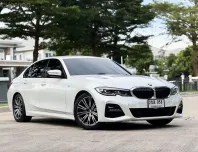 2022 BMW 3 Series 2.0 320d รถเก๋ง 4 ประตู รถบ้านแท้ ไมล์น้อย มือเดียวป้ายแดง 