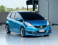 2012 Honda JAZZ 1.5 i-VTEC รถเก๋ง 5 ประตู ดาวน์ 0% รถสวย ไมล์น้อย 
