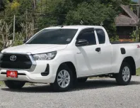 TOYOTA HILUX REVO 2.4 Entry Z-Edition Cab M/T  ปี2022 สีขาว