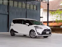 Toyota Sienta 1.5 V ปี 2017 รถครอบครัวสุดคุ้ม ไมล์น้อย!