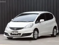 Honda Jazz 1.5V 2012 รถสปอร์ต 5 ประตู สภาพดีเยี่ยม