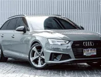 2019 Audi A4 Avant 45 TFSI Quattro S-Line Black Edition