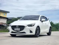 Mazda 2 1.3 High Connect ปี 2015 รถสวยสภาพดี ราคาพิเศษ