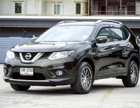 รถมือสอง Nissan X-Trail 2.0 2015 สภาพดีเยี่ยม รีบจองเลย!