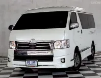 TOYOTA VENTURY 3.0 V เกียร์ออโต้ ปี 2017