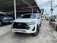 ขายรถกระบะ Toyota Hilux Revo 2.4 Prerunner ปี 2022 สภาพดี ไมล์น้อย