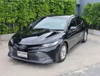 2018 Toyota CAMRY 2.0 G AUTO การันตรีไมล์แท้ ไม่มีอุบัติเหตุชนหนัก รถออกป้ายแดง เจ้าของมือเดียว