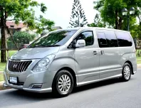 Hyundai H-1 2.5 Deluxe ปี 2017 รถบ้านมือเดียว ไมล์น้อย 