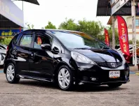 Honda Jazz 1.5 SV Top ปี 2012 มือเดียวตั้งแต่ป้ายแดง  ไม่เคยชน ไม่เคยแม้แต่แกะน๊อต ไม่เคยแต่งอ