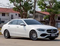 Mercedes-Benz C-Class C220d Avant-garde Facelift 2023 รถสวยสภาพดี ไมล์น้อย มือเดียวป้ายแดง 