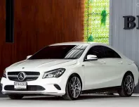 ไมล์แท้ 90,000 กม. 2017 Mercedes-Benz CLA-Class 1.6 CLA200 รถเก๋ง 4 ประตู 