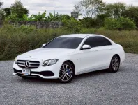 MERCEDES-BENZ E350e Plug-in HYBRID Avantgarde (W213) 9G ปี 2017 มือแรก ประหยัดขั้นสุด เซอร์วิสศูนย์