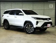 2023 Toyota FORTUNER 2.4 Leader V SUV AT ไมล์แท้ 4 หมื่น Warranty3 ปี 100,000 KM B414