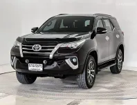 Toyota Fortuner 2.7 V เกียร์ออโต้ ปี 2016 ผ่อนเริ่มต้น 12,*** บาท