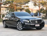 2020 Mercedes-Benz E-Class 2.0 E300e รถเก๋ง 4 ประตู รถบ้านมือเดียว ไมล์น้อย  เจ้าของขายเอง 