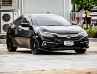 2021 Honda CIVIC 1.8 E i-VTEC รถเก๋ง 4 ประตู 