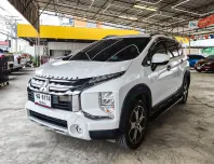Mitsubishi XPANDER 1.5 CROSS เกียร์ออโต้ ปี 2021 ผ่อนเริ่มต้น 9,*** บาท