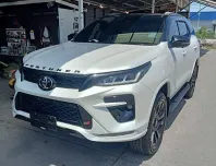 2022 Toyota Fortuner 2.8 GR Sport SUV รถสภาพดี มีประกัน