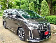 Toyota ALPHARD 2.5SC PACKAGE ปี 2018 รถบ้านมือเดียว ไมล์น้อย  