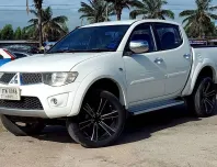 2014 Mitsubishi Triton Plus 2.5 VG Turbo178แรงม้า ปี 2014