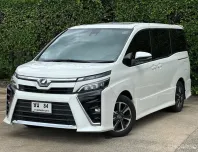 Toyota Voxy 2.0 ZS ปี 2018 รถมือสอง สวยๆ ราคาดี มือเดียว ไมล์น้อย 